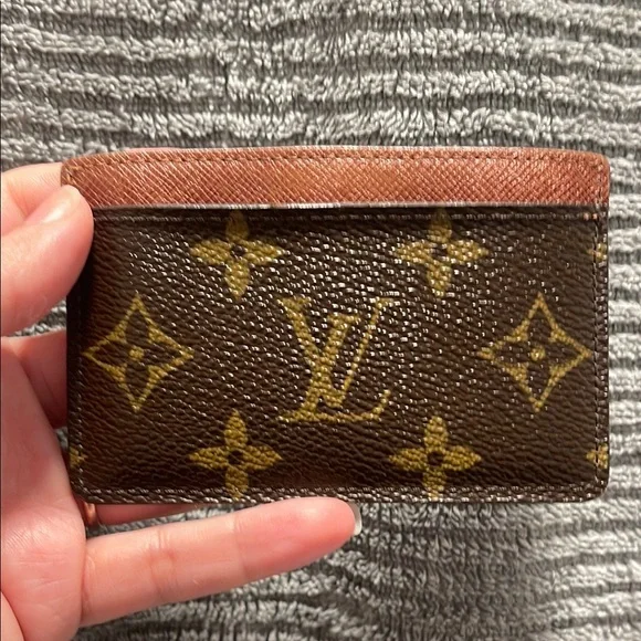 Louis Vuitton Brown Monogram Card Holder - Picture 5 of 8
